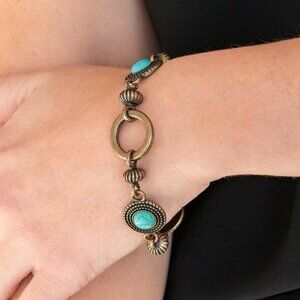 Paparazzi Jewelry Accessories - Musical Mountains - Brass Bracelet - Vintage